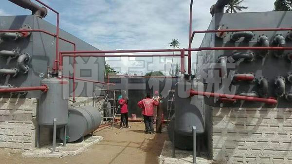 海外客戶廢舊煉油設(shè)備安裝現(xiàn)場(chǎng)